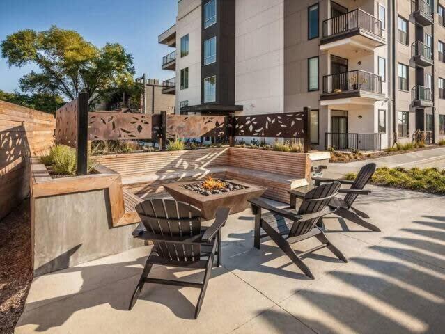Cozysuites Spacious 2Br Next To Whole Foods Indianapolis Exteriör bild