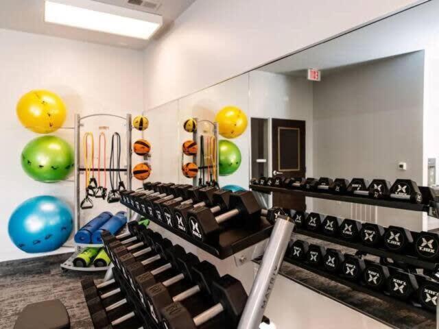 Cozysuites Spacious 2Br Next To Whole Foods Indianapolis Exteriör bild